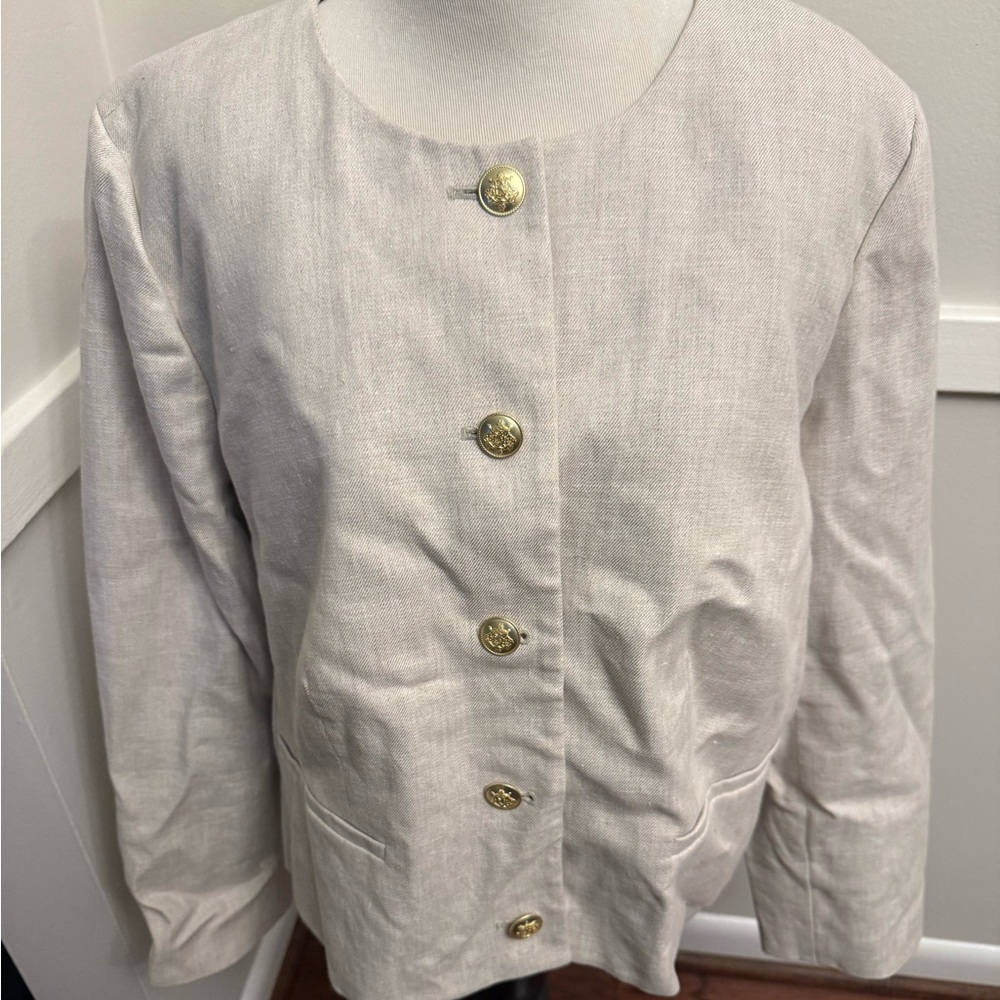 J Crew Louisa lady jacket in stretch linen blend
Flaxseed ivory color
Size 18